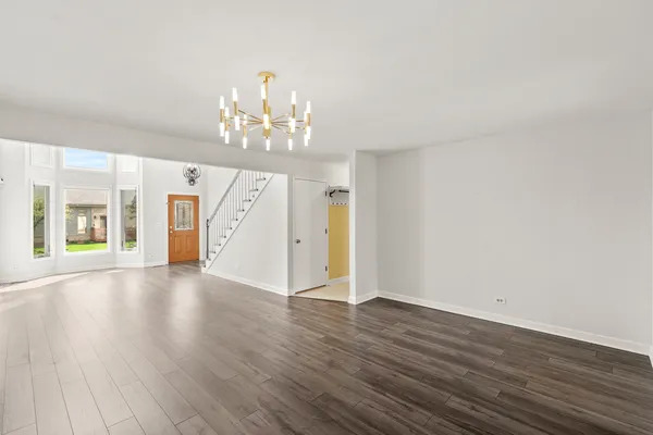 $520,000 | 11742 Lighthouse Lane, Palos Heights, IL 60463