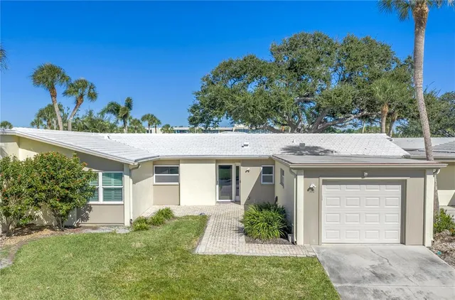 $3,850 | 111 Whispering Sands Circle, Unit V38, Sarasota, FL 34242