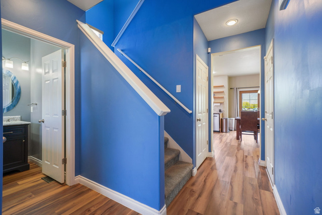 6674 Malachite Way Tooele, UT 84074 - Photo 12 of 34