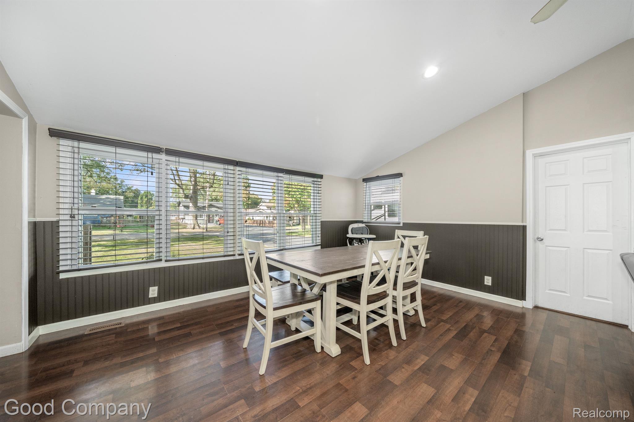 5100 Drayton Road Clarkston, MI 48346 - Photo 13 of 34 Gallery Image 13