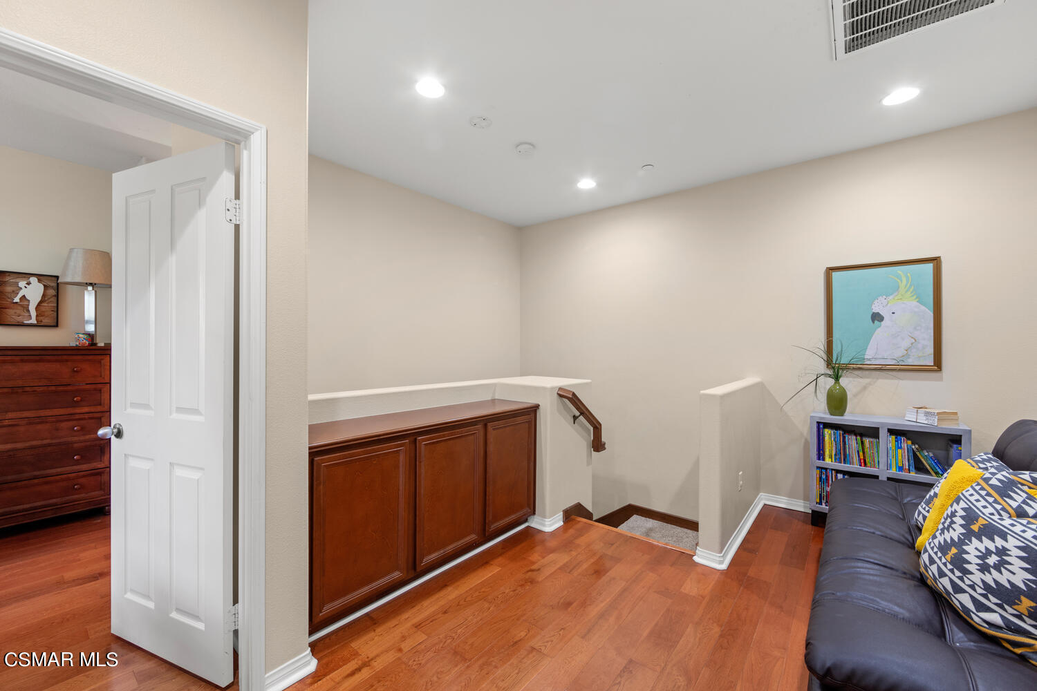 4153 Laredo Lane, Unit B Simi Valley, CA 93063 - Photo 13 of 44 loft
