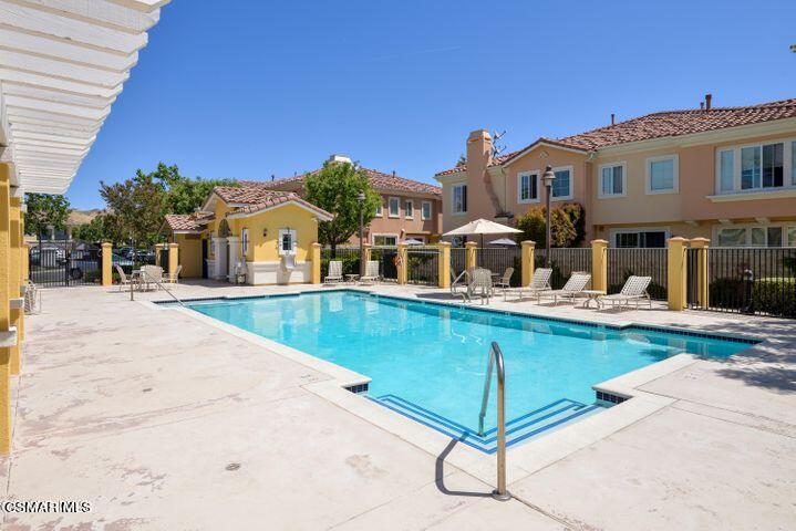 4153 Laredo Lane, Unit B Simi Valley, CA 93063 - Photo 32 of 44 pool