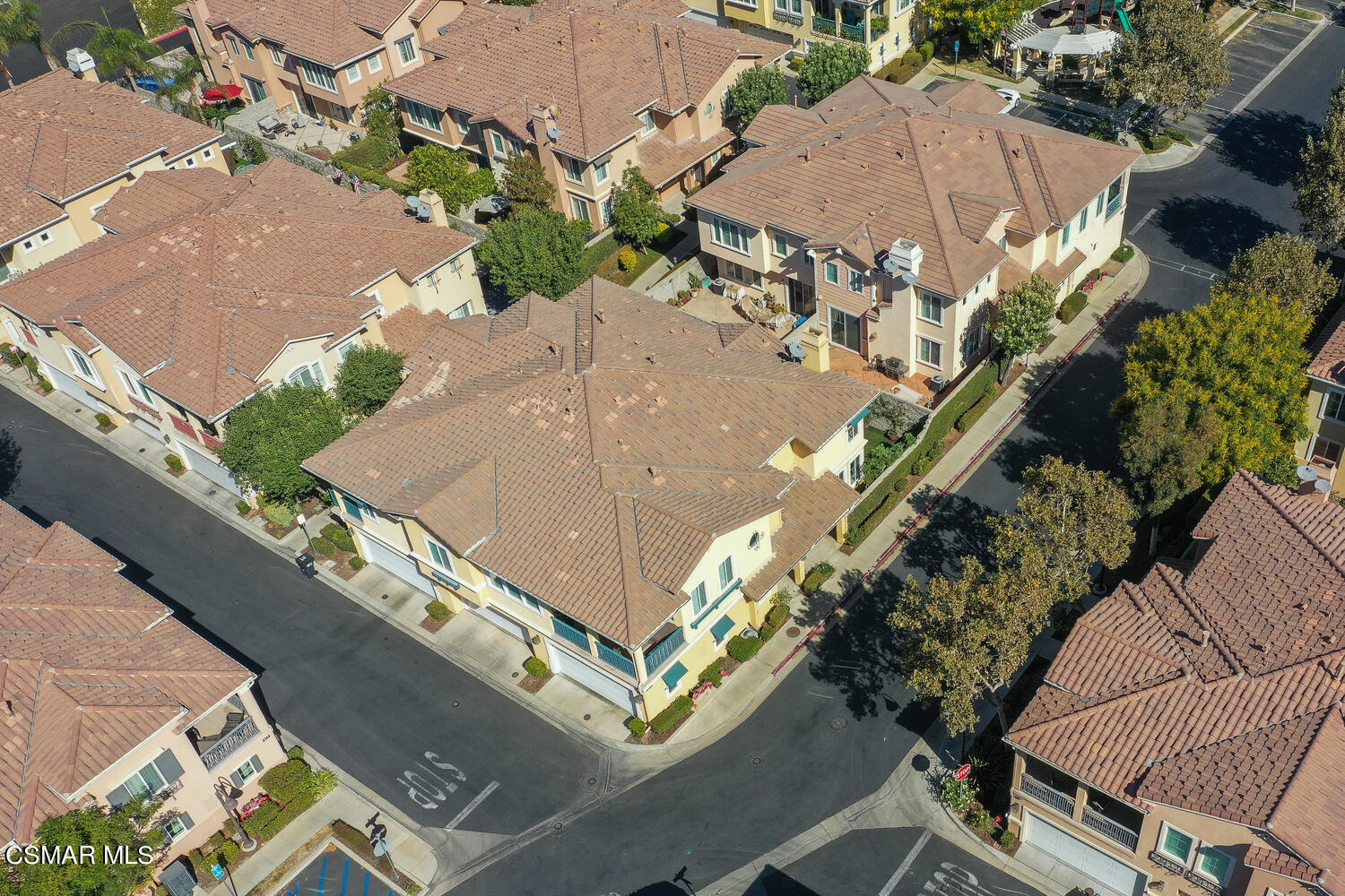 4153 Laredo Lane, Unit B Simi Valley, CA 93063 - Photo 37 of 44 overhead