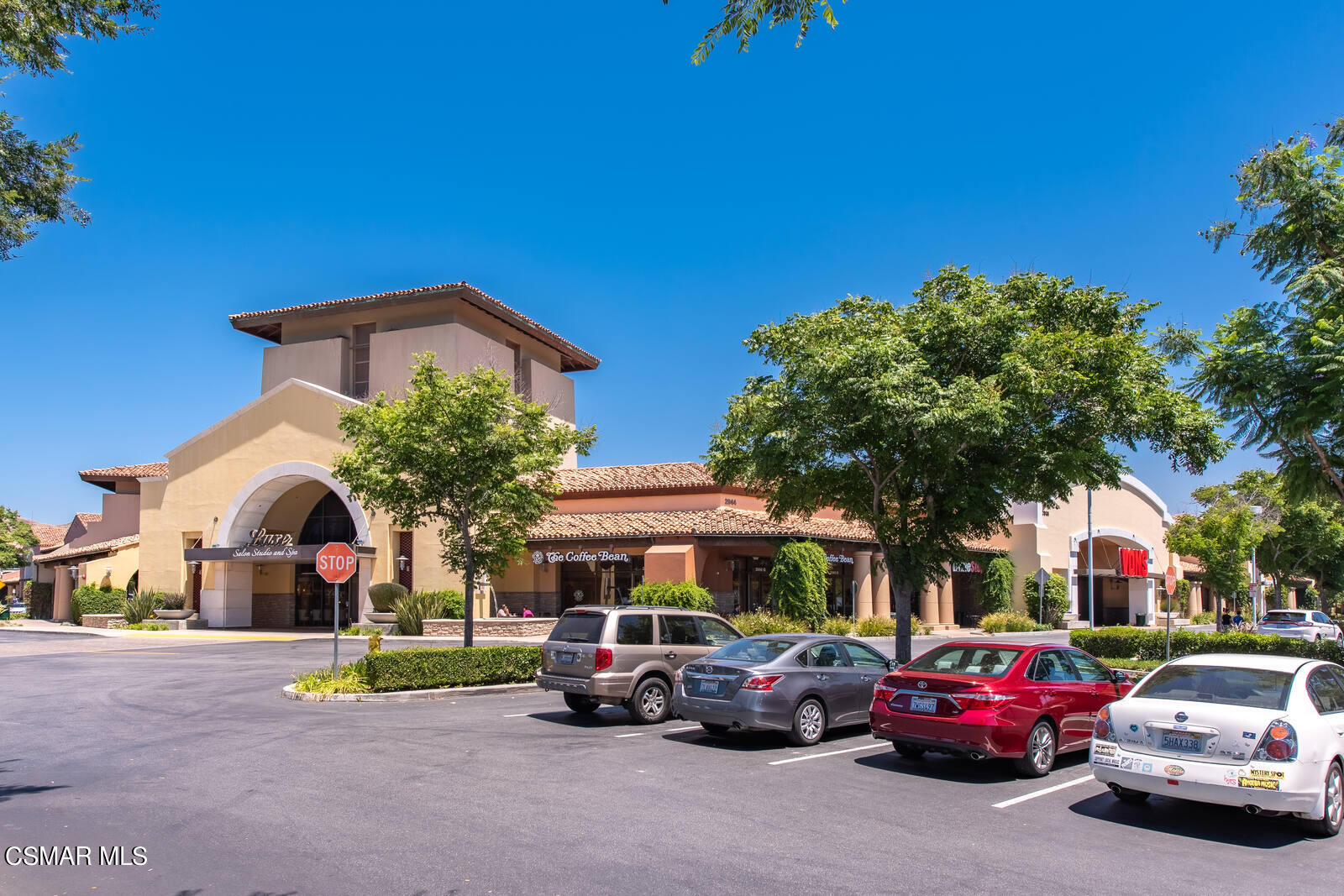 4153 Laredo Lane, Unit B Simi Valley, CA 93063 - Photo 42 of 44 vons shopping center