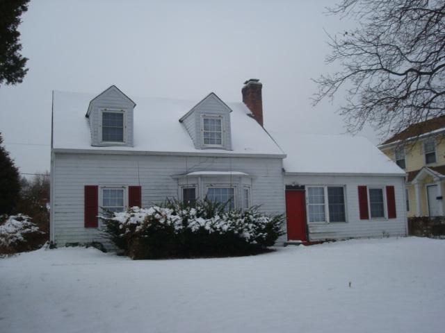 815 Berkley Road Indianapolis, IN 46208 - Photo 1 of 5