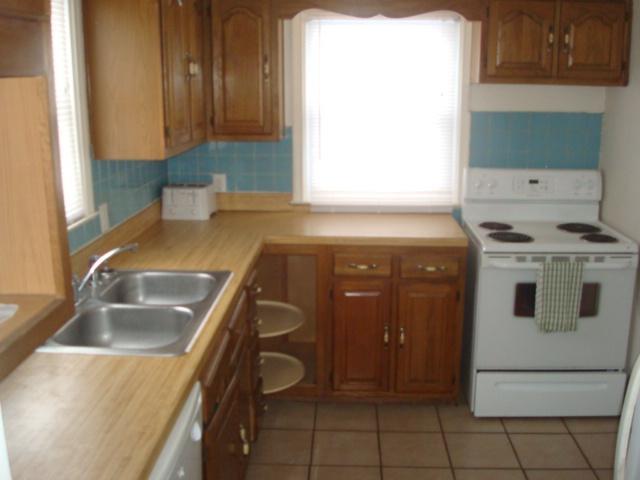 815 Berkley Road Indianapolis, IN 46208 - Photo 3 of 5