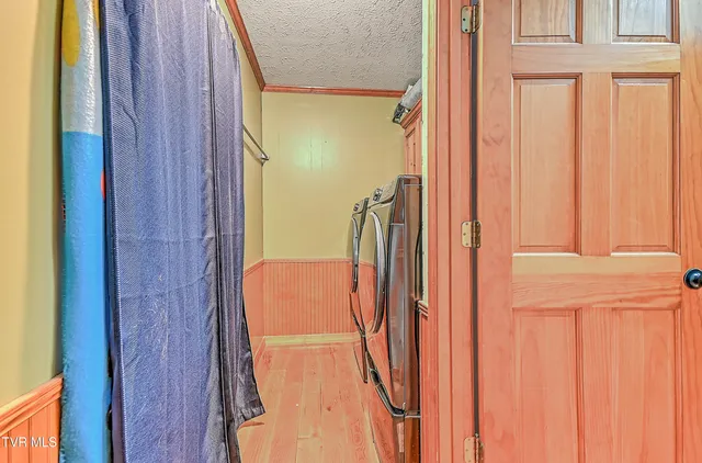 $330,000 | 20483 Hoot Owl Road, Bristol, VA 24202