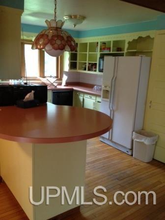 N9239 South Range Road Ironwood, MI 49938 - Photo 2 of 17