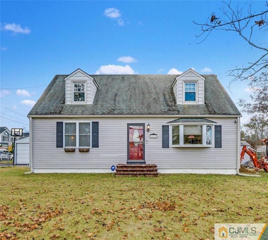 1612 Columbus Road Burlington, NJ 08016 - Photo 1 of 24 a front view of a house with a yard