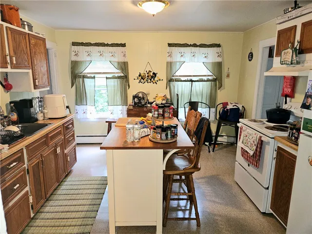 $379,900 | 1 Side Hill Street, Hopkinton, RI 02832