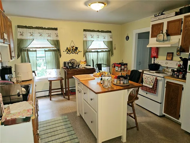 $379,900 | 1 Side Hill Street, Hopkinton, RI 02832
