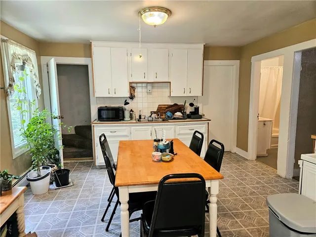 $379,900 | 1 Side Hill Street, Hopkinton, RI 02832