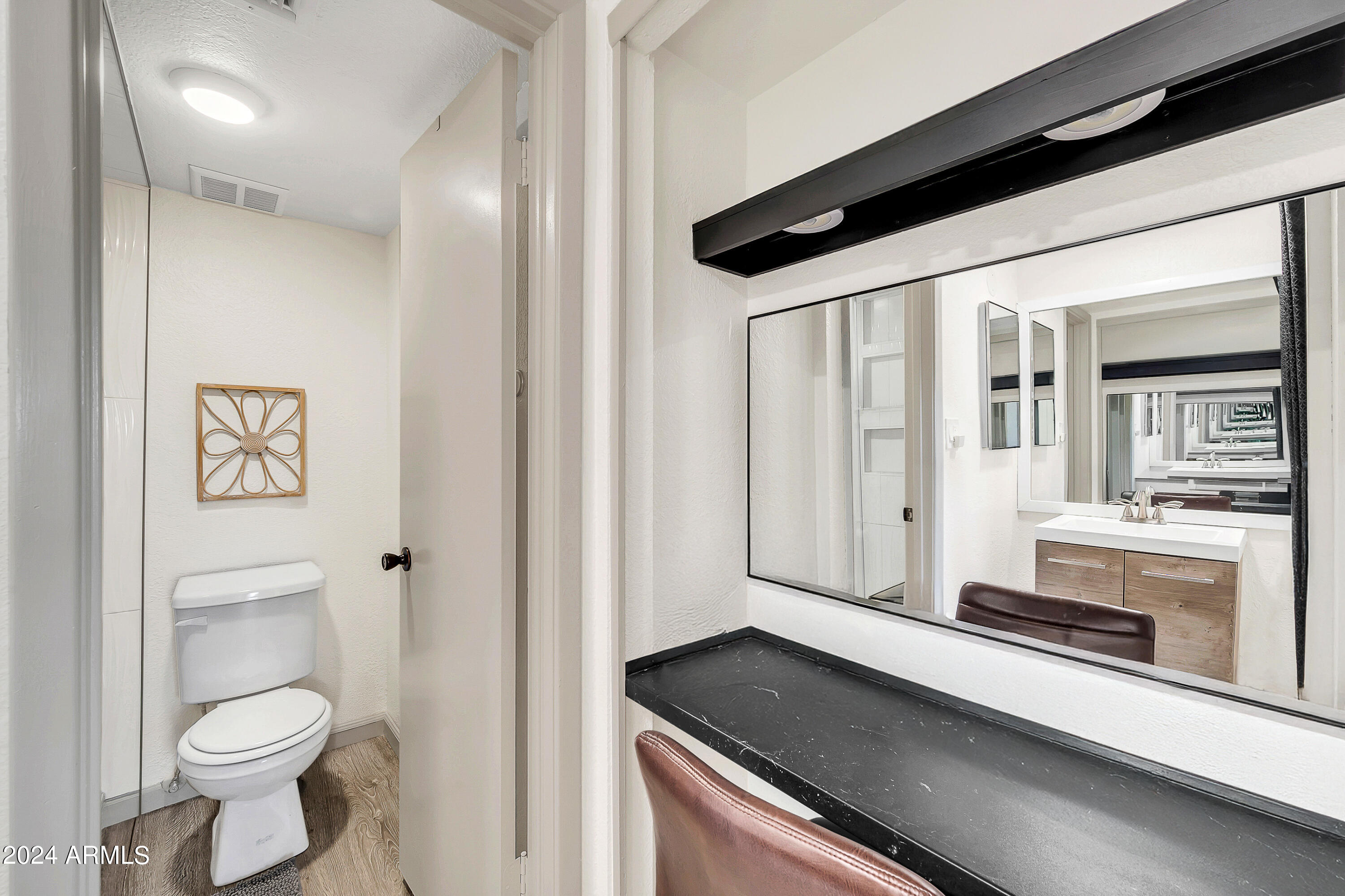 7430 East Chaparral Road, Unit 215A Scottsdale, AZ 85250 - Photo 12 of 32 Primary Bathroom