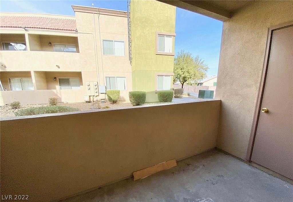 1848 North Decatur Boulevard, Unit 103 Las Vegas, NV 89108 - Photo 15 of 16