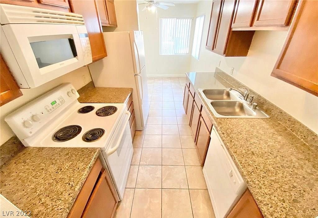 1848 North Decatur Boulevard, Unit 103 Las Vegas, NV 89108 - Photo 5 of 16