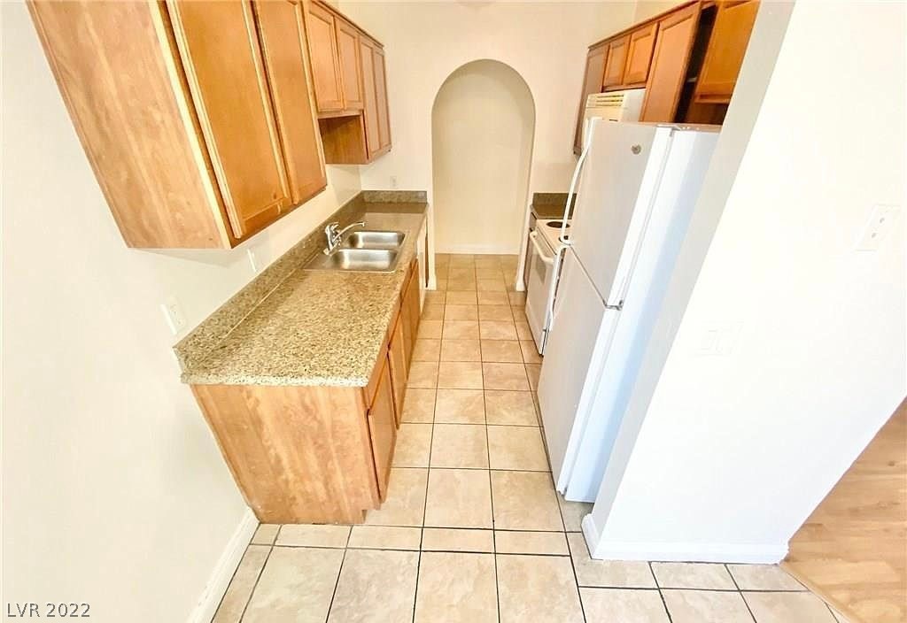 1848 North Decatur Boulevard, Unit 103 Las Vegas, NV 89108 - Photo 6 of 16