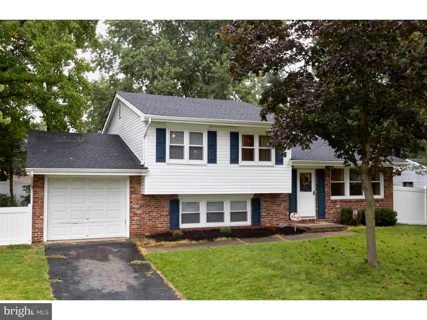 798 Lancing Road Woodbury, NJ 08096 - Photo 1 of 23 Front Yard