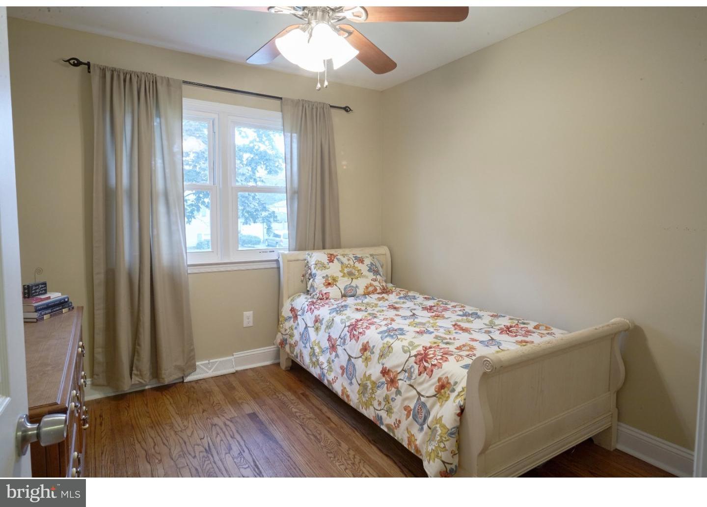 798 Lancing Road Woodbury, NJ 08096 - Photo 20 of 23 Bedroom 2