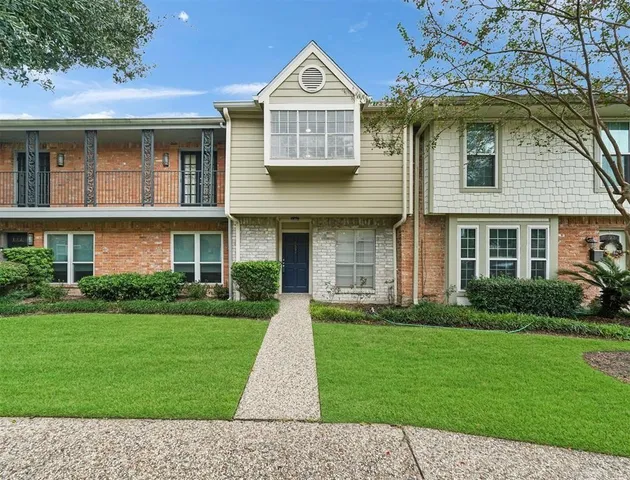 $275,000 | 1691 West Sam Houston Parkway South, Unit 1691, Houston, TX 77042