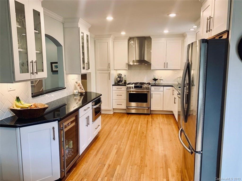 3801 Huckleberry Road Charlotte, NC 28210 - Photo 6 of 28 Gallery Image 6