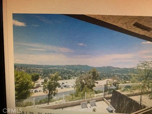 $1,500,000 | 752 Galaxy Heights Drive, La Canada Flintridge, CA 91011