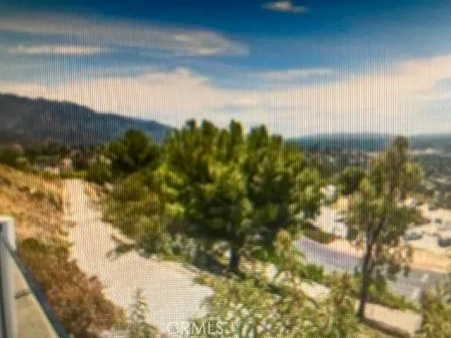 $1,500,000 | 752 Galaxy Heights Drive, La Canada Flintridge, CA 91011