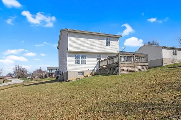 $369,900 | 2901 Tamarack Court, Lawrenceburg, IN 47025