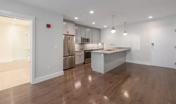 $4,000 | 434 McGrath Highway, Unit 210, Somerville, MA 02143