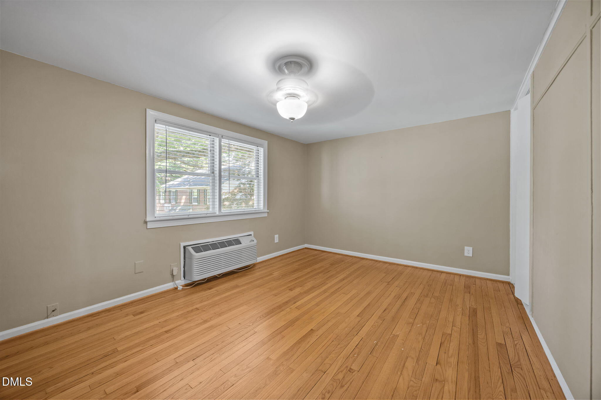 917 St Marys Street Raleigh, NC 27605 - Photo 23 of 33