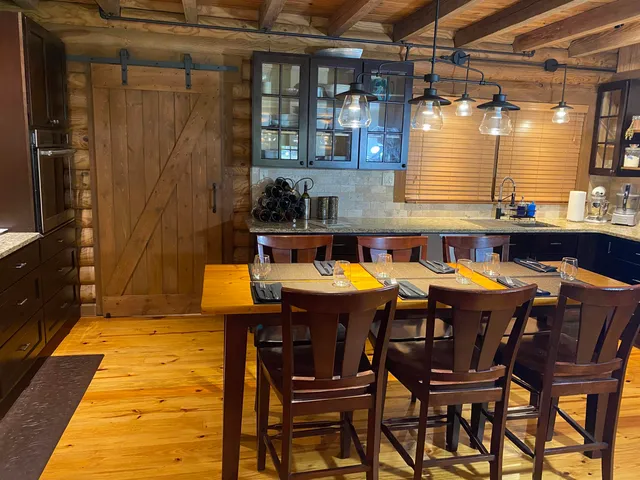 $472,500 | 4945 Annette Drive, Tallahassee, FL 32303