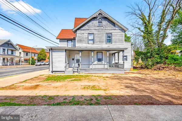 $2,200 | 216 West Division Street, Dover, DE 19904