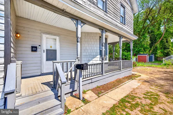$2,200 | 216 West Division Street, Dover, DE 19904