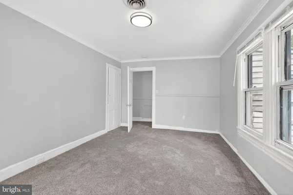 $2,200 | 216 West Division Street, Dover, DE 19904