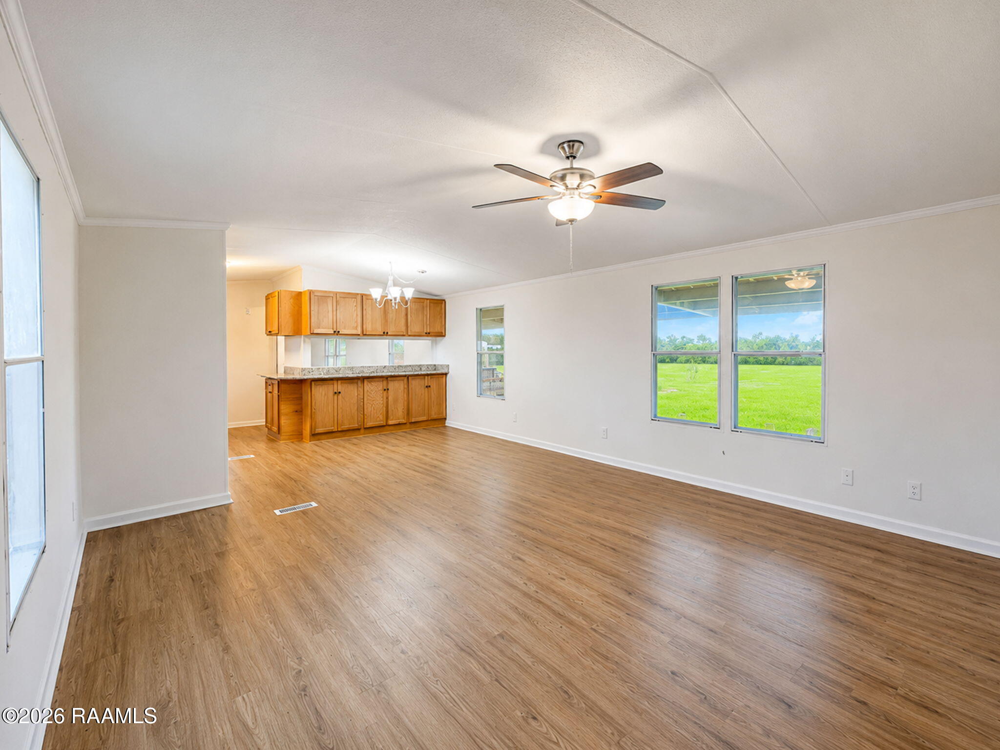 2619 Grand Prairie Road New Iberia, LA 70560 - Photo 4 of 36