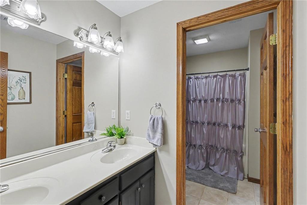 7204 Pleasant Ridge Terrace St. Joseph, MO 64504 - Photo 24 of 56
