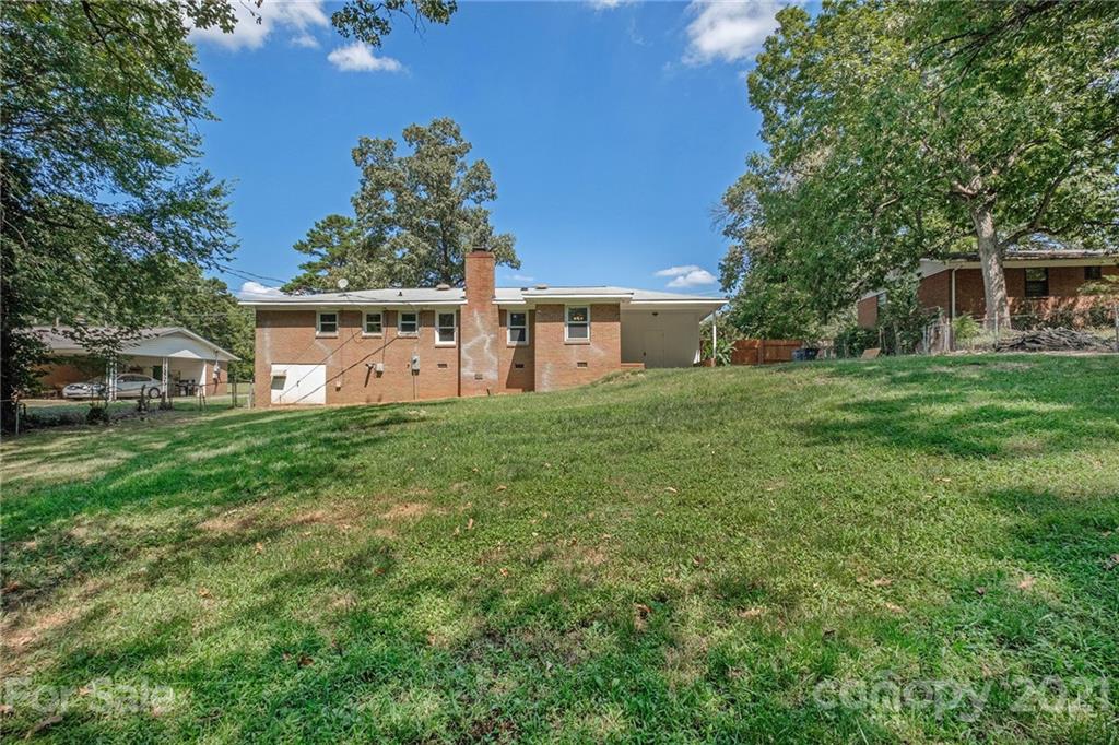 2608 Starnes Road Charlotte, NC 28214 - Photo 7 of 15 Gallery Image 7
