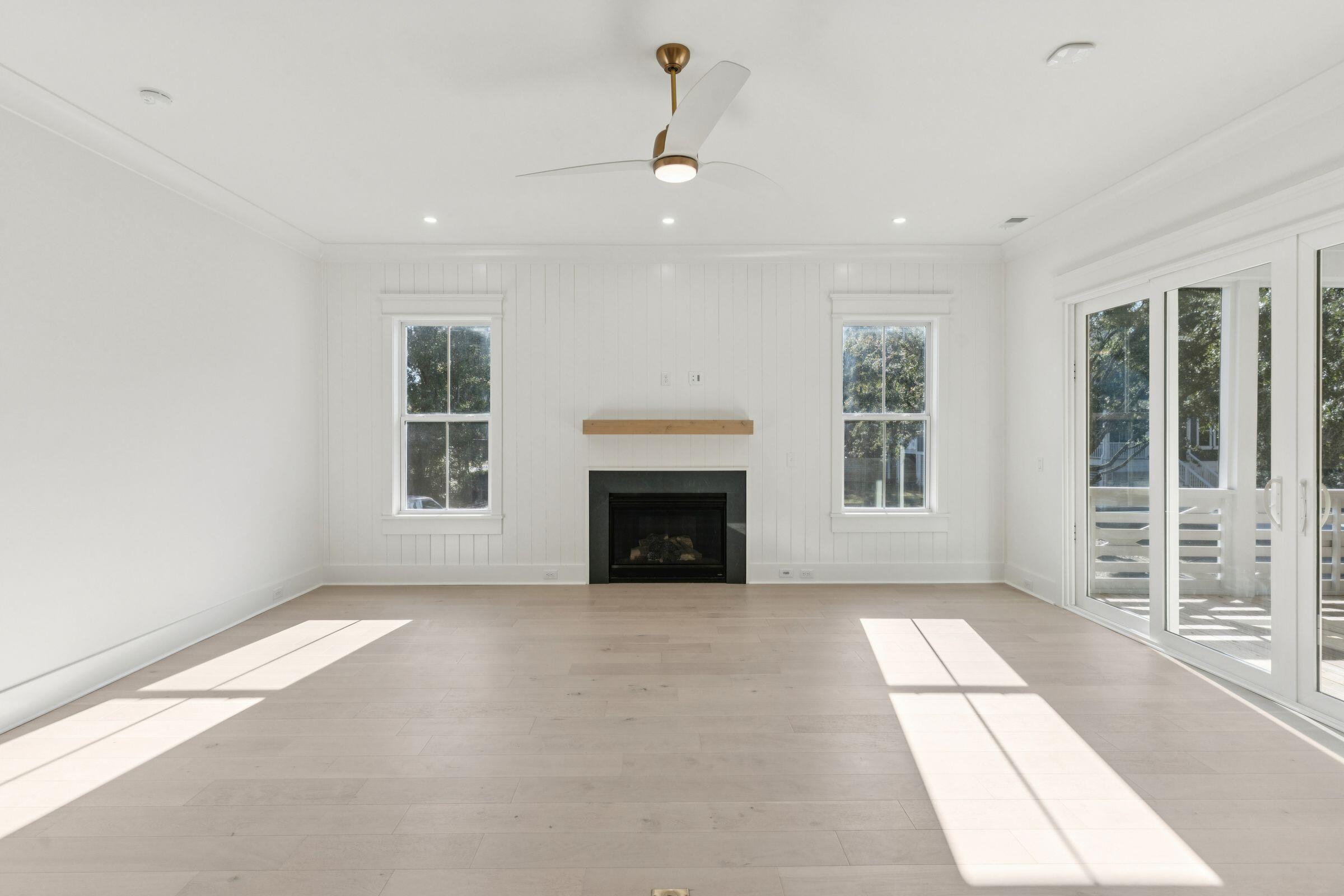 1127 Hamlin Road Mount Pleasant, SC 29466 - Photo 20 of 81 1131 Hamlin Rd Mt. Pleasant 00024