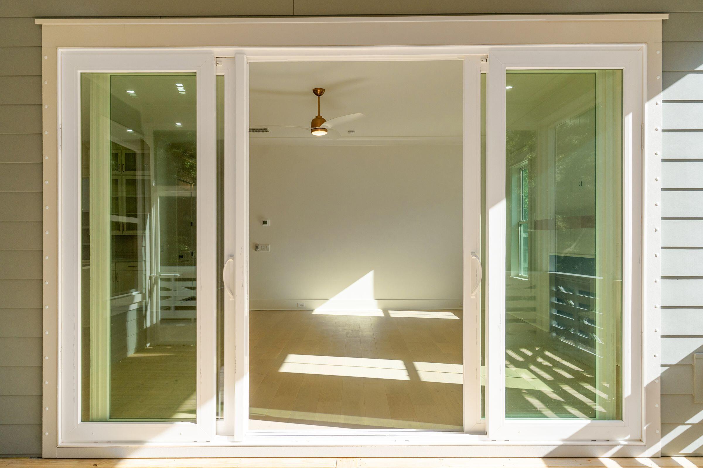 1127 Hamlin Road Mount Pleasant, SC 29466 - Photo 29 of 81 1131 Hamlin Rd Mt. Pleasant 00033