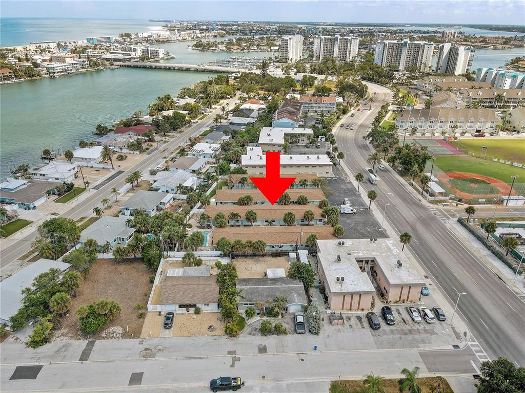 9030 Blind Pass Road, Unit C9 St. Petersburg, FL 33706 - Photo 28 of 33