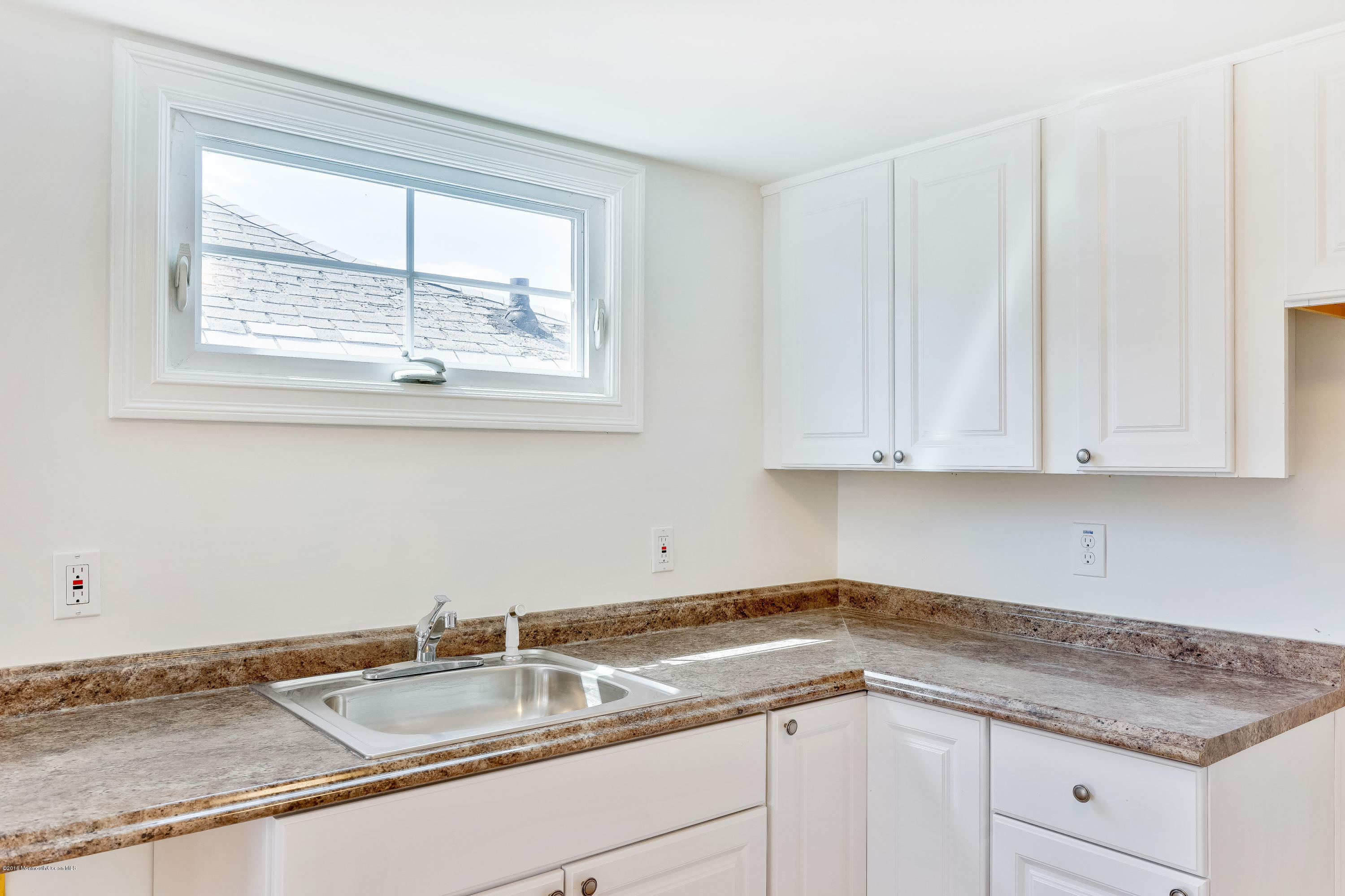 542 Brielle Road Manasquan, NJ 08736 - Photo 13 of 28 15-photo-print-4026326
