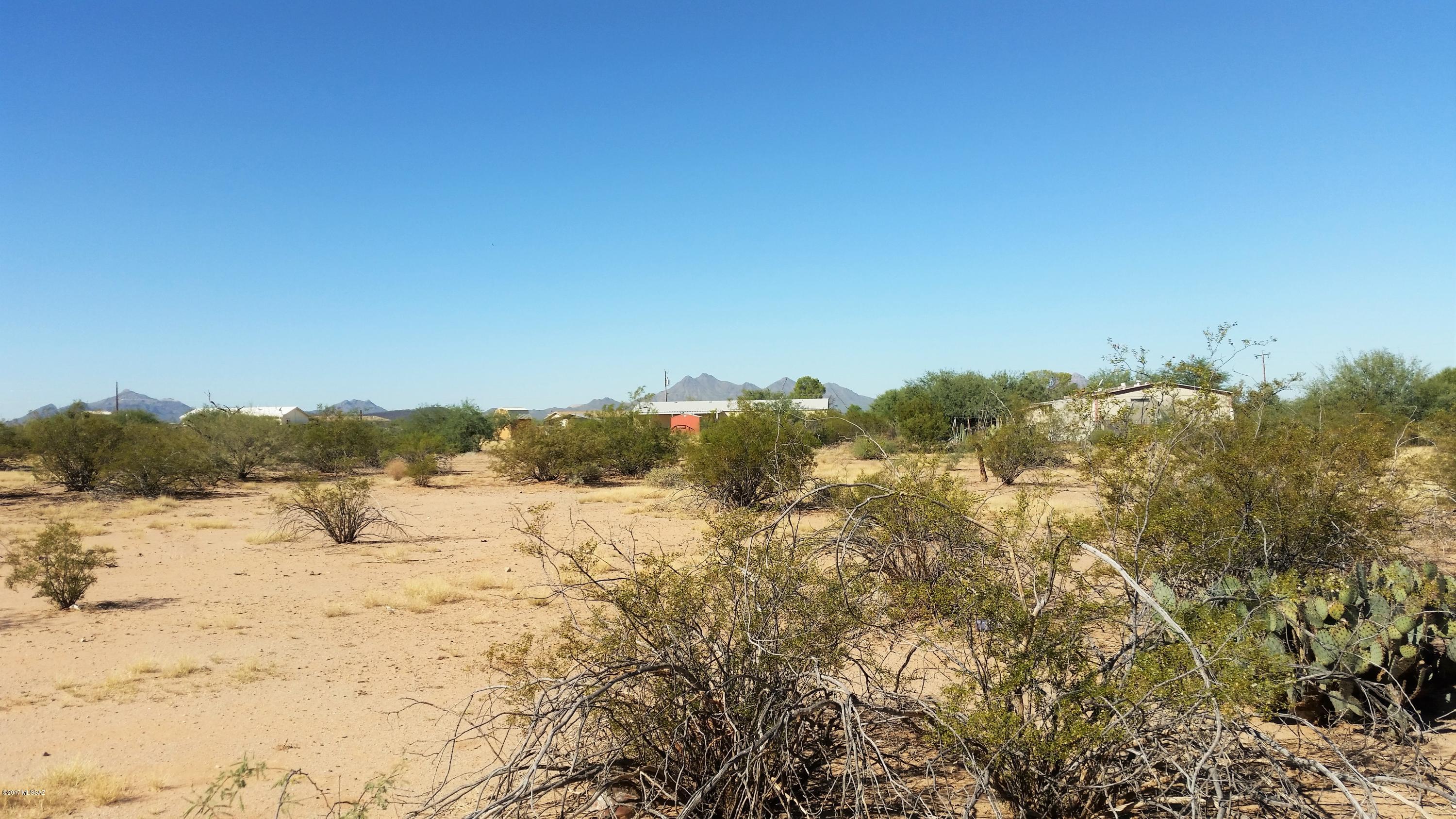 11965 North Carbine Road, Unit 3 Marana, AZ 85653 - Photo 5 of 7