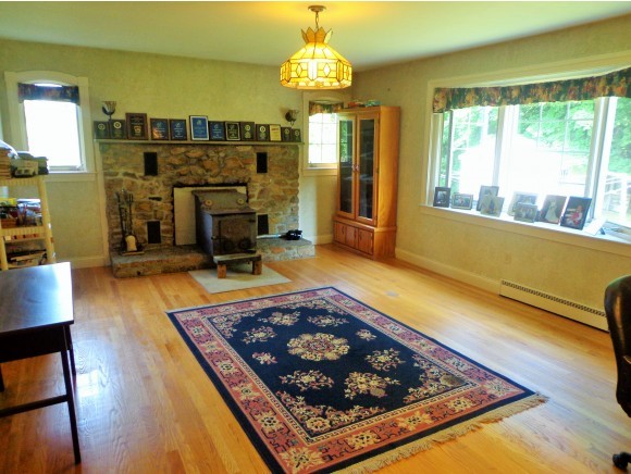 114 New Boston Road Bedford, NH 03110 - Photo 12 of 17