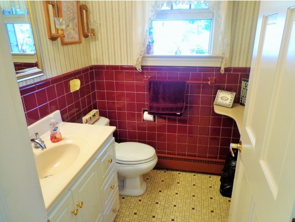 114 New Boston Road Bedford, NH 03110 - Photo 14 of 17