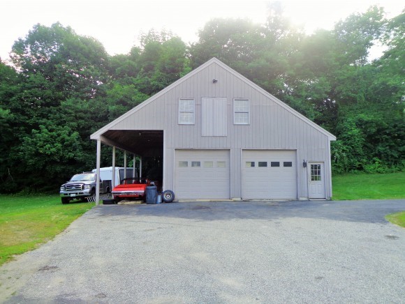 114 New Boston Road Bedford, NH 03110 - Photo 3 of 17