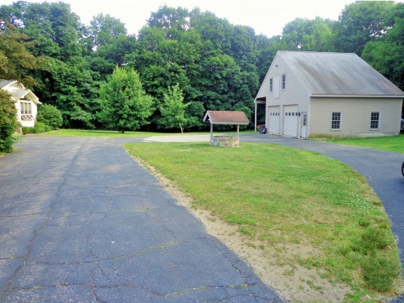 114 New Boston Road Bedford, NH 03110 - Photo 5 of 17