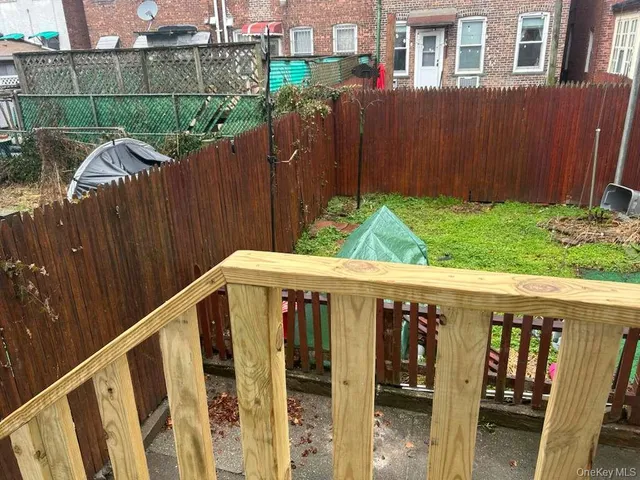 $3,300 | 88-23 85th Street, Unit 1L | Woodhaven