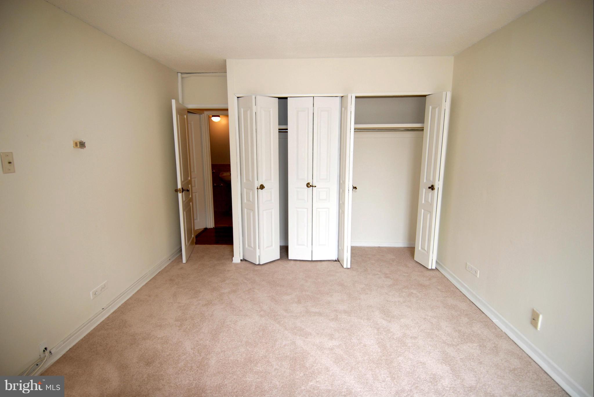 240 M Street Southwest, Unit E201 Washington, DC 20024 - Photo 20 of 27 Interior (General)