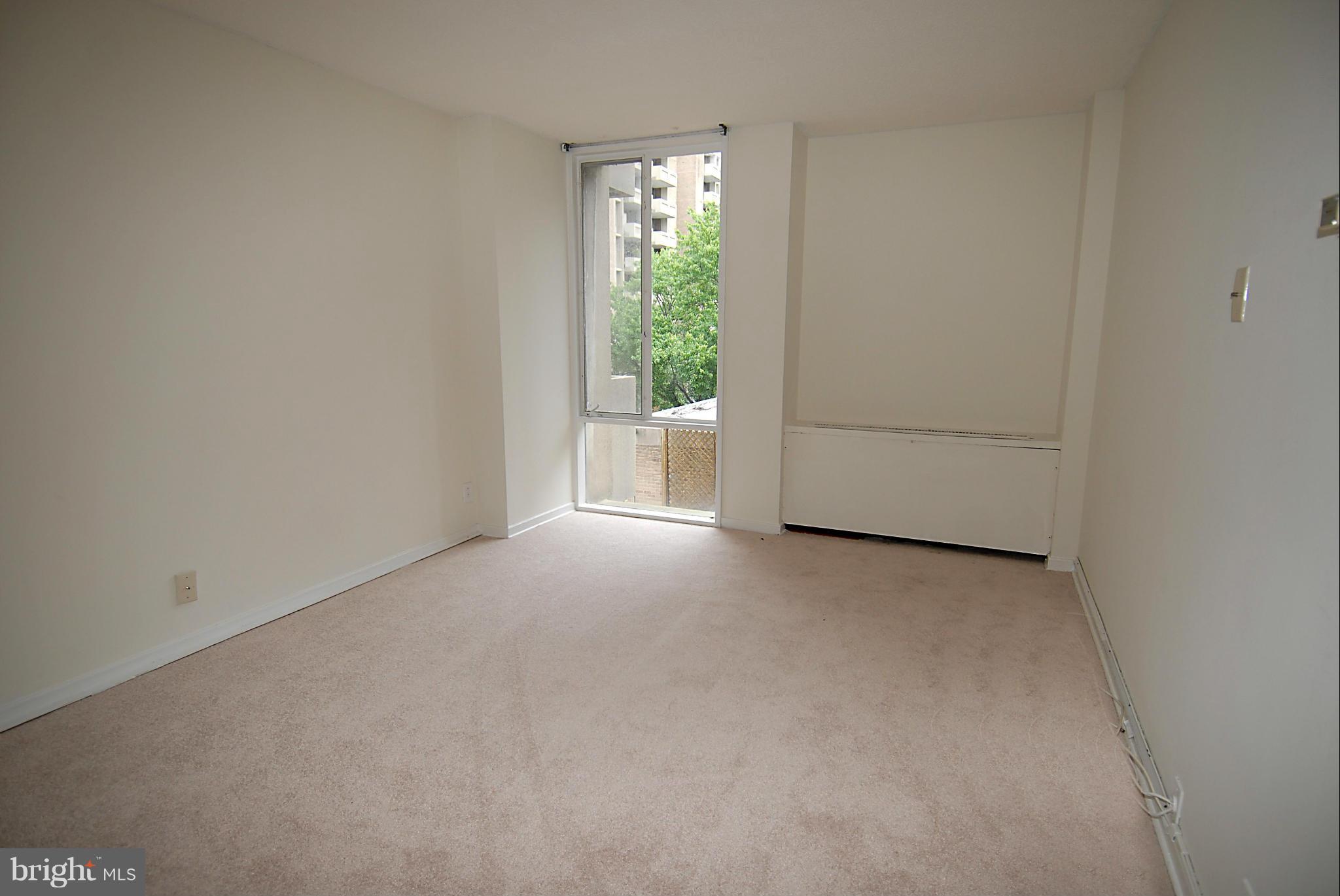 240 M Street Southwest, Unit E201 Washington, DC 20024 - Photo 21 of 27 Interior (General)