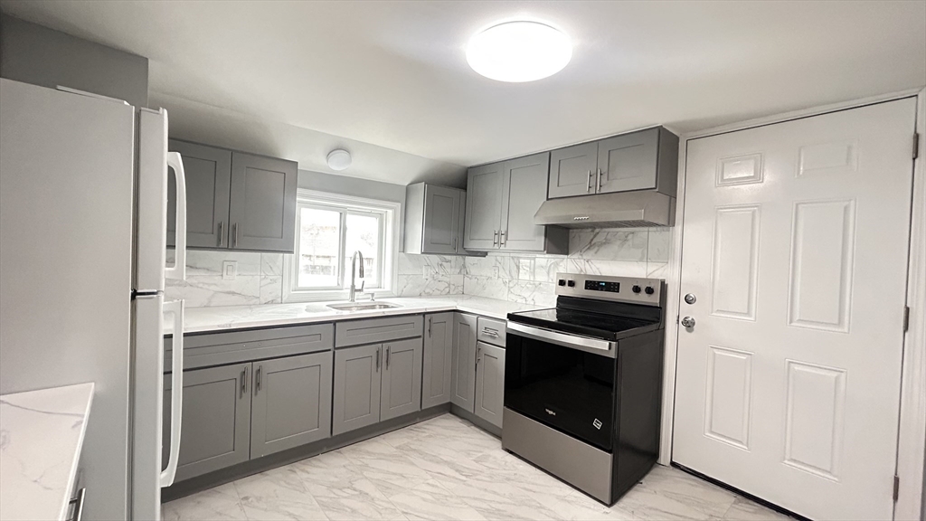 242 Main Street, Unit 242 Ashland, MA 01721 - Photo 5 of 5