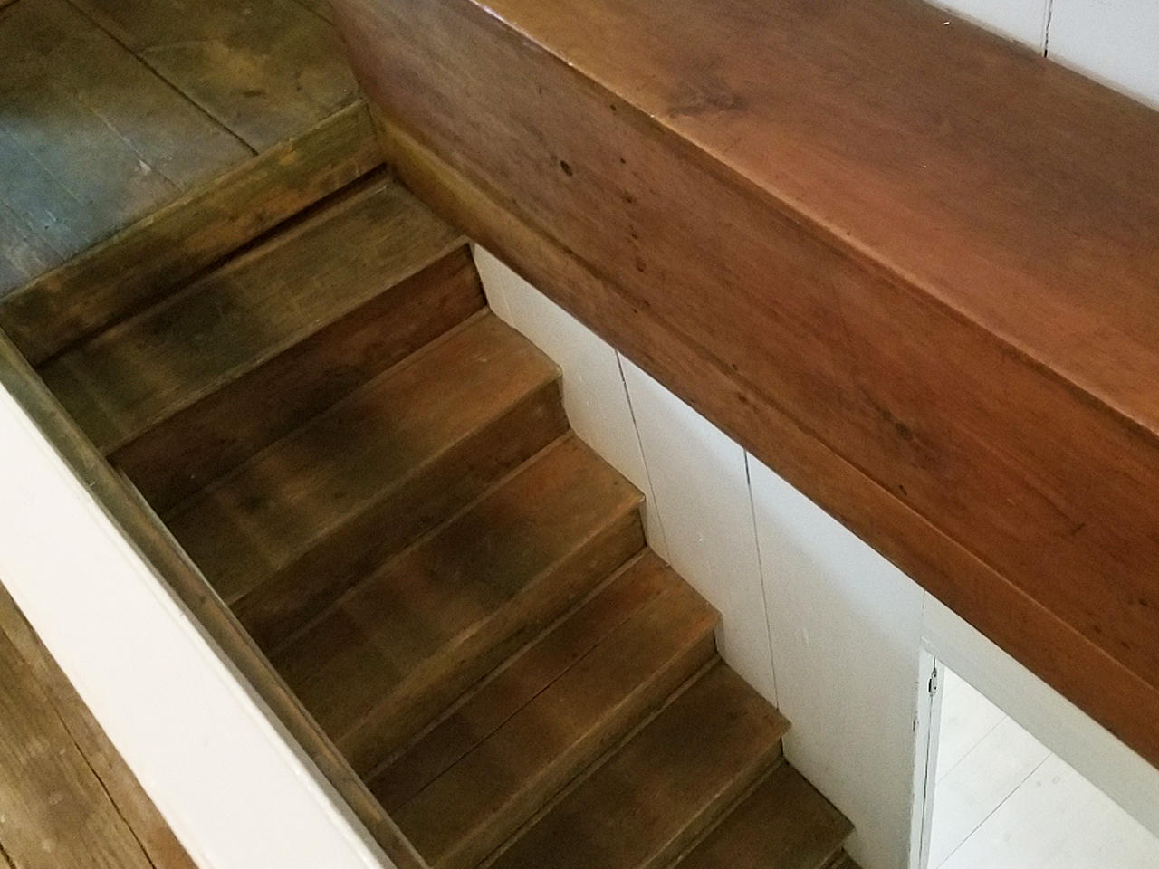 264 Golden Ridge Road Alna, ME 04535 - Photo 19 of 35 Stair & Blanket Boxes-1-1280 px